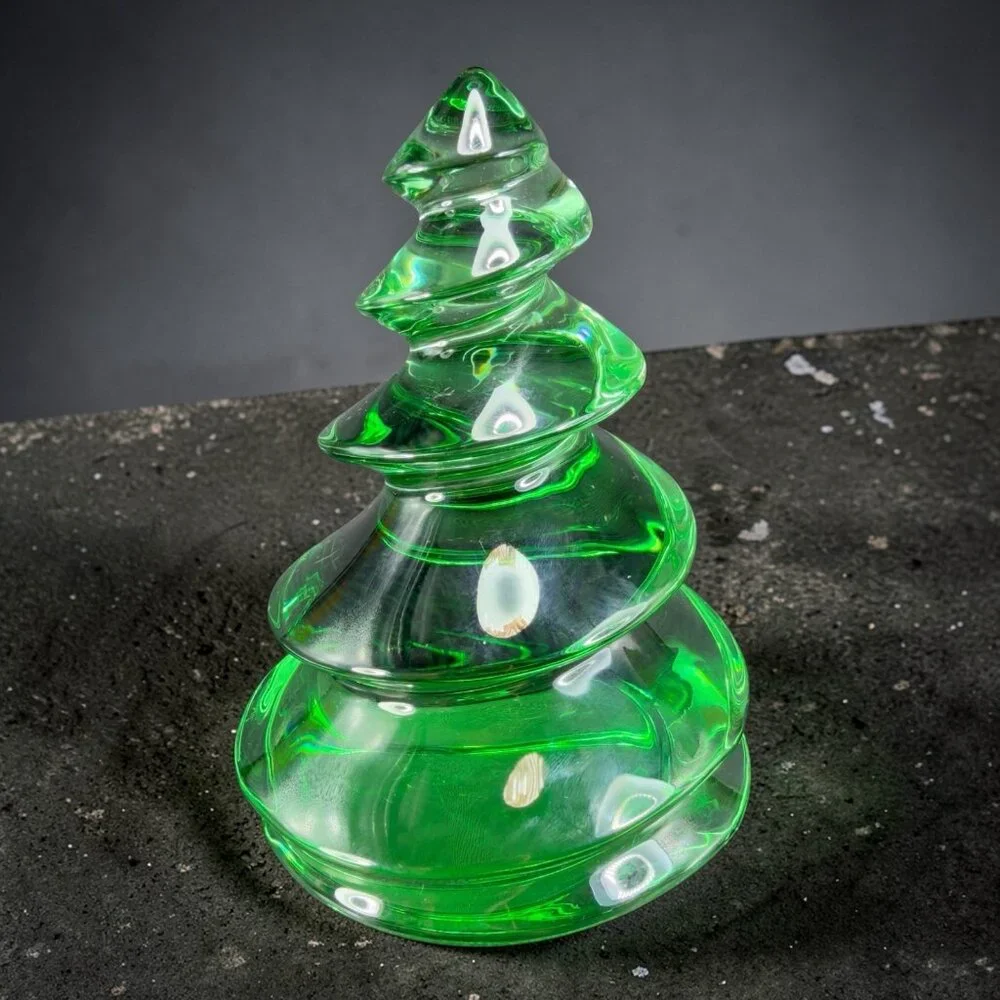 BACCARAT Crystal Green‎ Christmas Tree Figurine Noel Enchanting Eye Fir Signed